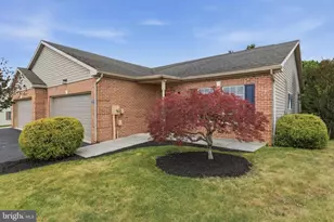 23 Homestead Dr, Greencastle, PA 17225 - Photo 3