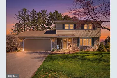 1001 E McKinley Street, Chambersburg, PA 17201 - Photo 1