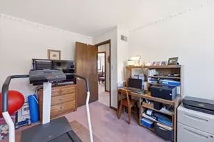 1001 E McKinley St, Chambersburg, PA 17201 - Photo 31