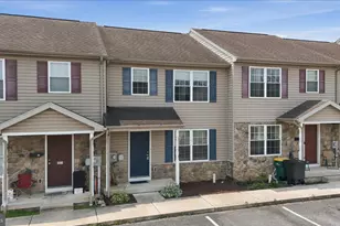 22 E 9th St, Waynesboro, PA 17268 - Photo 13