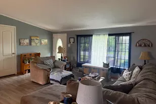 141 Hampton Dr, Chambersburg, PA 17202 - Photo 5