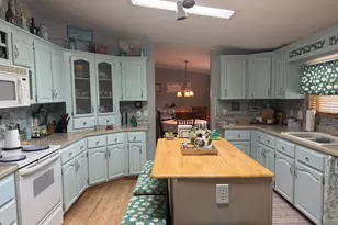 141 Hampton Dr, Chambersburg, PA 17202 - Photo 11