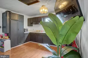 736 S 2nd St, Chambersburg, PA 17201 - Photo 29