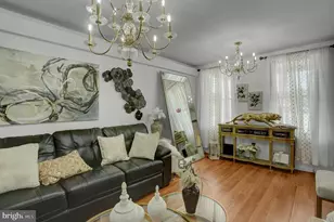 736 S 2nd St, Chambersburg, PA 17201 - Photo 7