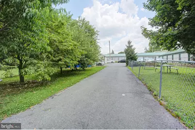 736 S Second Street, Chambersburg, PA 17201 - Photo 31