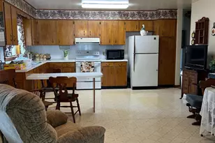 8221 Stone Bridge Rd, Greencastle, PA 17225 - Photo 11