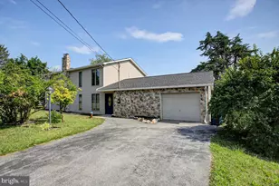 3365 Buchanan Trail W, Greencastle, PA 17225 - Photo 5