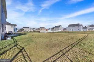 433 Hartford Dr, Chambersburg, PA 17202 - Photo 17