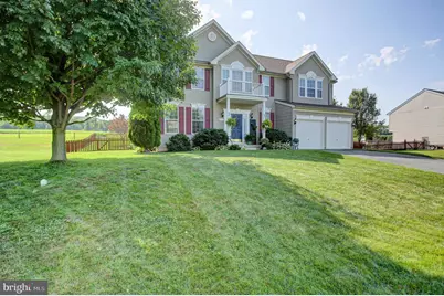 2932 Constellation Drive, Chambersburg, PA 17202 - Photo 3