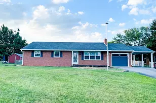 347 Catherine St, Greencastle, PA 17225 - Photo 1