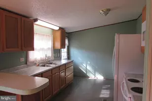 12222 Polktown Rd, Waynesboro, PA 17268 - Photo 5