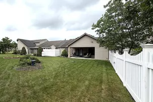 136 Ginkgo Ct, Chambersburg, PA 17201 - Photo 23