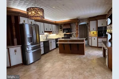 586 Crestwood Drive, Chambersburg, PA 17202 - Photo 25