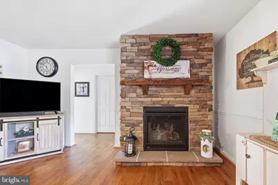 6870 Charlestown Road #5, Mercersburg, PA 17236 - Photo 9