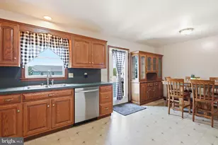 274 Pattison Dr, Shippensburg, PA 17257 - Photo 13
