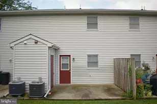 961 Orchard Dr, Chambersburg, PA 17201 - Photo 13