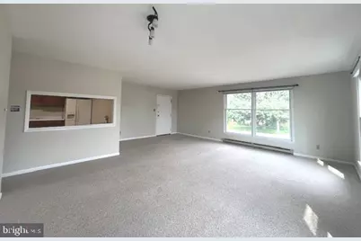235 S Ridge Avenue #E, Greencastle, PA 17225 - Photo 7