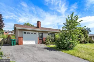 926 Park St, Waynesboro, PA 17268 - Photo 3