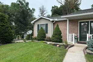 8 Oxford Ct, Chambersburg, PA 17201 - Photo 3