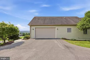 7132 Lone Ridge Ct, Fayetteville, PA 17222 - Photo 45