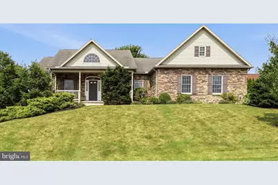 7132 Lone Ridge Court, Fayetteville, PA 17222 - Photo 1