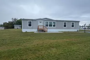39 Maizefield Dr, Shippensburg, PA 17257 - Photo 1