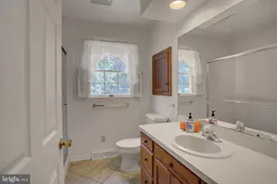 6819 Fairway Dr E, Fayetteville, PA 17222 - Photo 27
