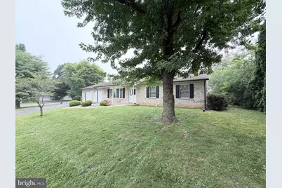 2714 Fillmore Dr, Chambersburg, PA 17201 - Photo 31
