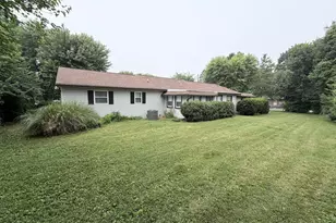 2714 Fillmore Dr, Chambersburg, PA 17201 - Photo 29