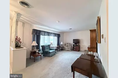 2714 Fillmore Dr, Chambersburg, PA 17201 - Photo 5