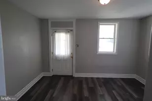 323 West North Street W, Waynesboro, PA 17268 - Photo 3
