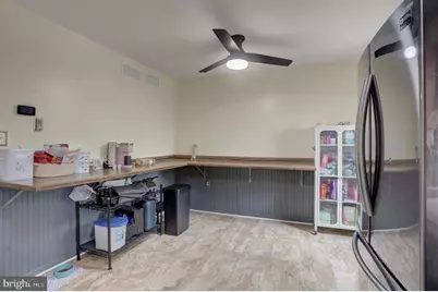 136 S Phillips Avenue, Waynesboro, PA 17268 - Photo 11