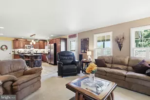 1427 Hunters Chase, Chambersburg, PA 17202 - Photo 15