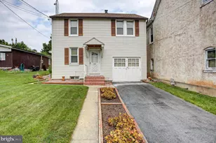 343 W Queen St, Chambersburg, PA 17201 - Photo 1