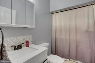2013 Castlegreen Ct, Greencastle, PA 17225 - Photo 29