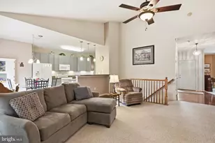 1071 Crestwood Dr, Chambersburg, PA 17202 - Photo 13