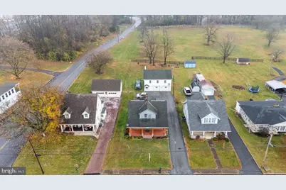 1635 E Buchanan Trail East E, Greencastle, PA 17225 - Photo 11
