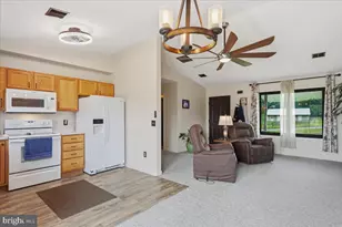 8725 Gap Rd, Waynesboro, PA 17268 - Photo 13