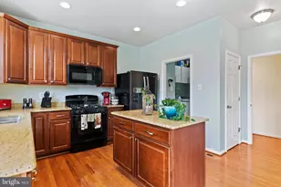 1046 Alandale Dr, Chambersburg, PA 17202 - Photo 13