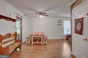 8140 Michaux Dr, Fayetteville, PA 17222 - Photo 17