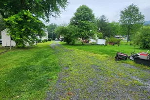 13581 Main St, Fort Loudon, PA 17224 - Photo 3