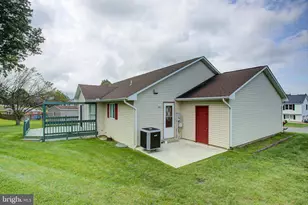 12920 Spring Aire Cir, Waynesboro, PA 17268 - Photo 43