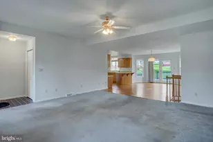 12920 Spring Aire Cir, Waynesboro, PA 17268 - Photo 9