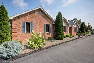 1403 Majestic Dr, Chambersburg, PA 17202 - Photo 7