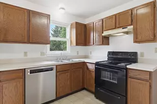 1901 Clinton Ave, Chambersburg, PA 17201 - Photo 7