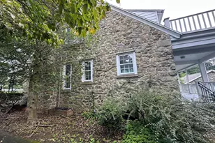 15359 Norwood Ave, Blue Ridge Summit, PA 17214 - Photo 9