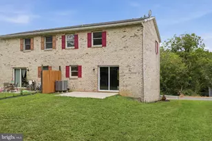 1464 Hollywell Ave, Chambersburg, PA 17201 - Photo 5