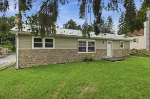7944 Lincoln Way E, Fayetteville, PA 17222 - Photo 3