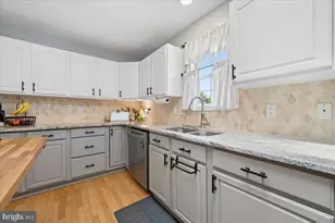 13163 Delaware Cir, Waynesboro, PA 17268 - Photo 19