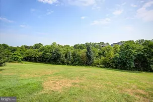 401 Delanie Dr, Greencastle, PA 17225 - Photo 19